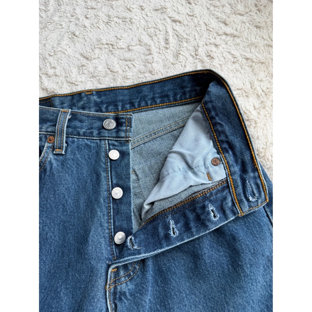 Levis 501 For Women Vintage Made in USA High Waist Slim Straight Leg Jeans 25 - Picture 6 of 12
